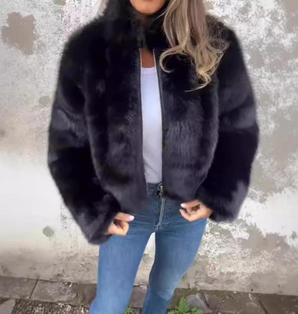 Chaqueta de pelo sintético con cuello alto